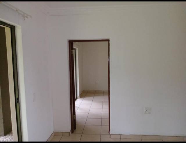 1 BEDROOM PROPERTY TO RENT IN SILVERTON